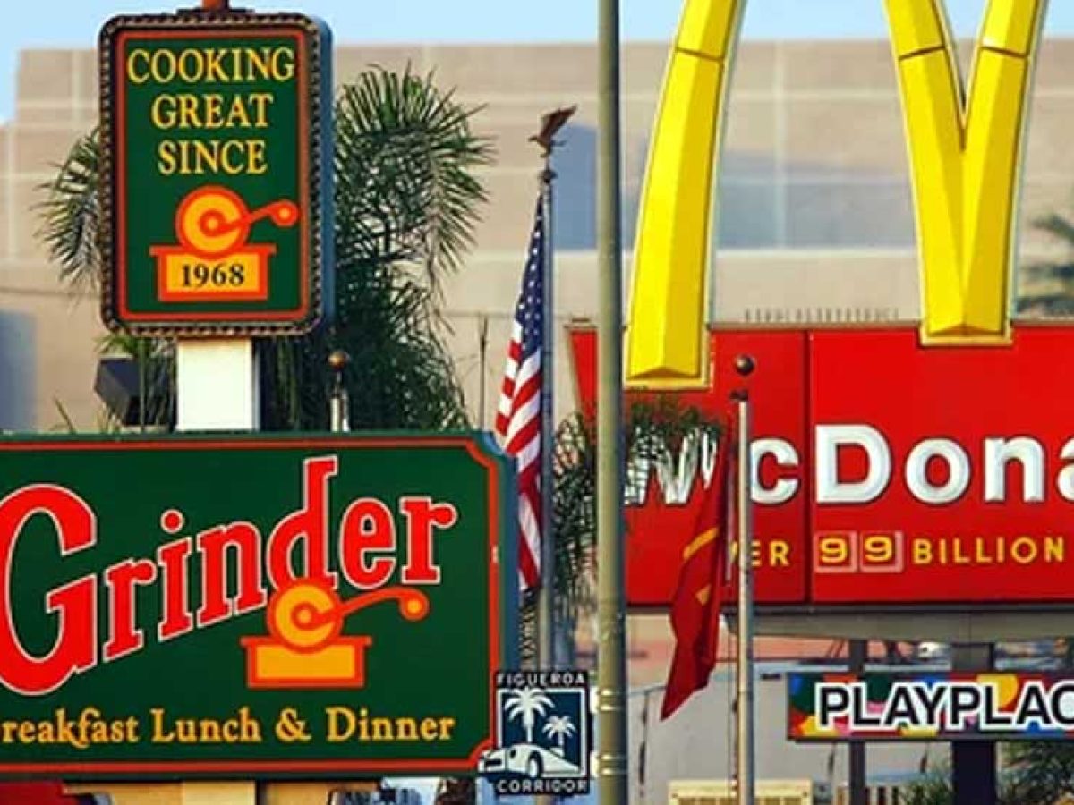 Fast Food Restaurants Street